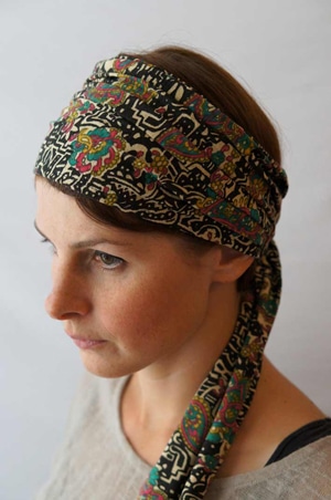 Bandeau à cheveux headband extensible motif batik Foudre chimiotherapie