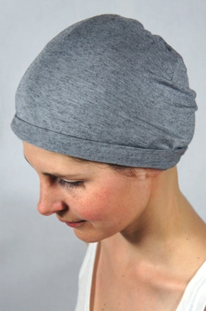 foudre-bonnet-chimiotherapie-br-gris-3