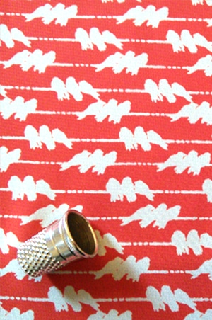 foudre-tissu-bandana-oiseaux-rouge