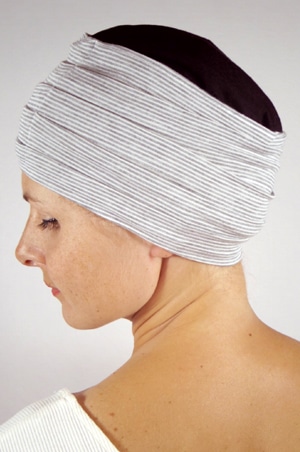 foudre-turban-plisse-chimio-raye-gr4