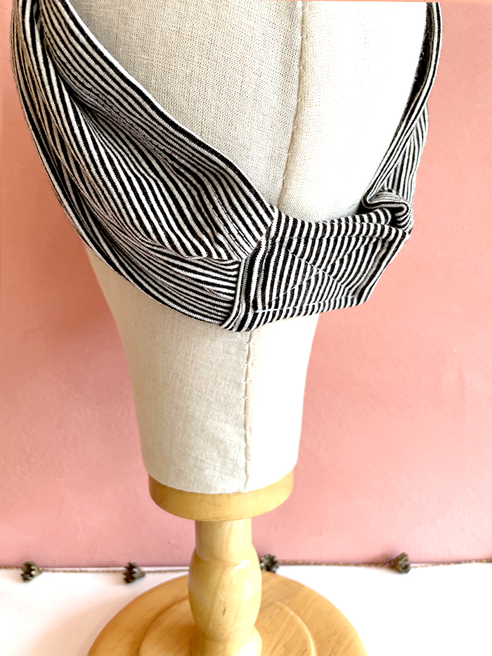 Bandeau Scratch couvrant à rayures noir et blanc – Image 8