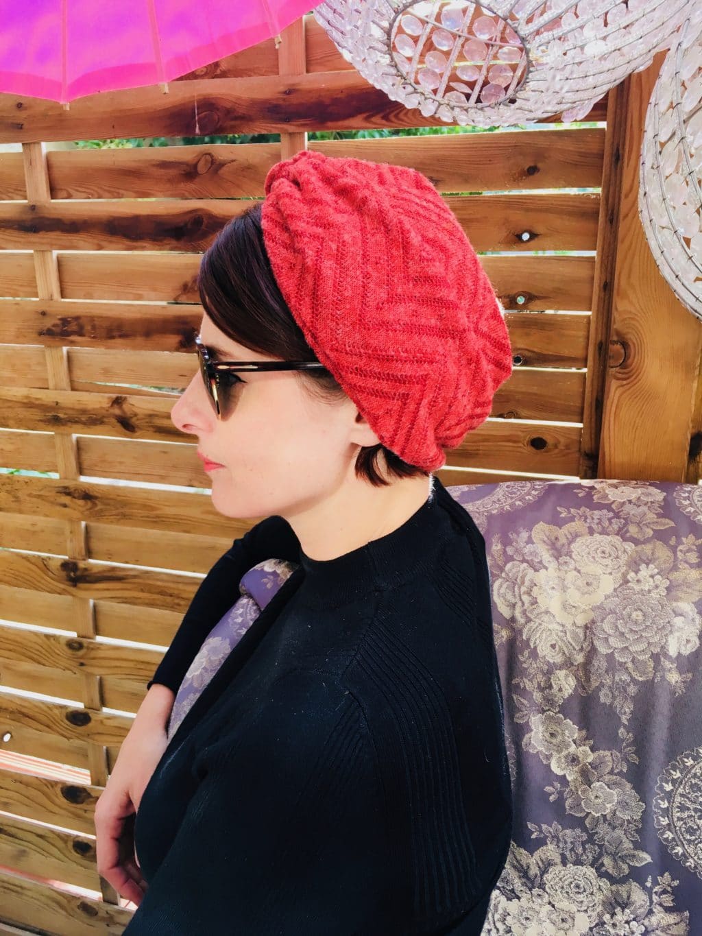 bonnet-chimiotherapi-foudre-croise-rouge-vintage