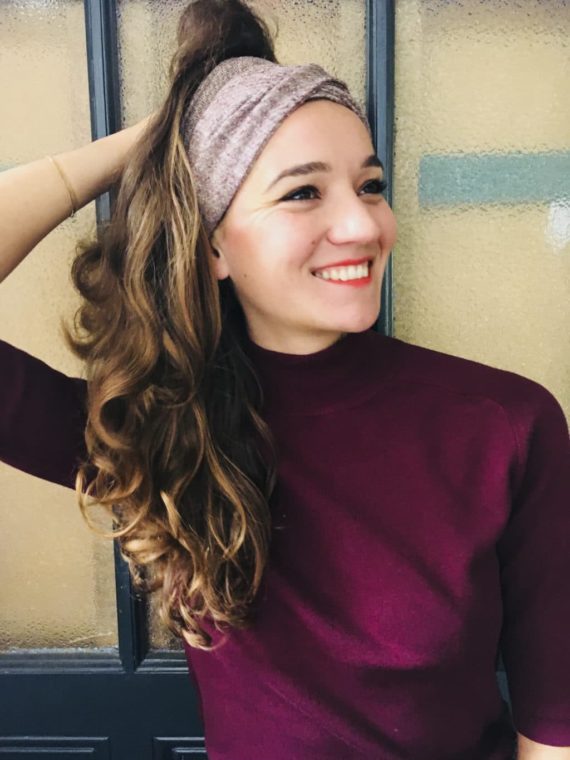 Bandeau à cheveux élastique taupe scintillant de la marque Foudre