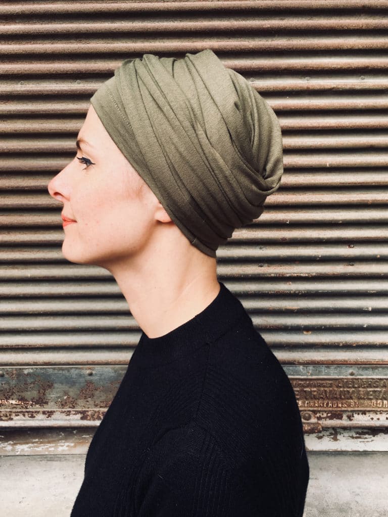 turban-chimiothérapie-foudre-kaki-elegant