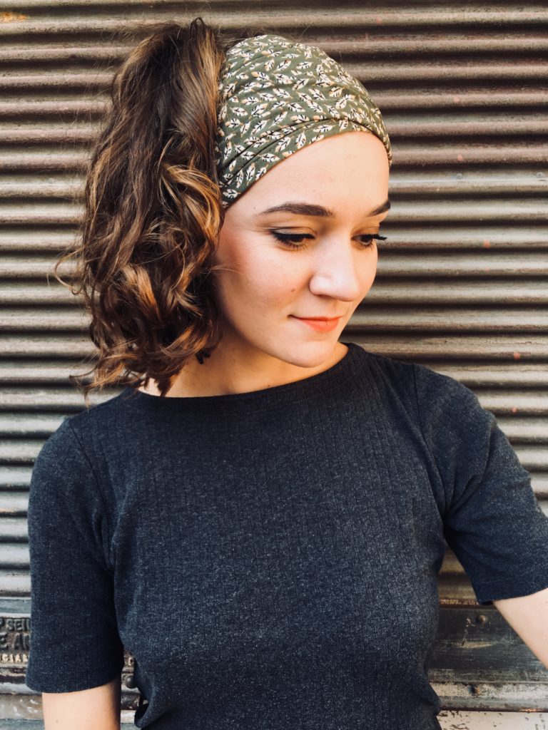bandeau-a-cheveux-scratch-facile-a-mettre-feuilles-kaki