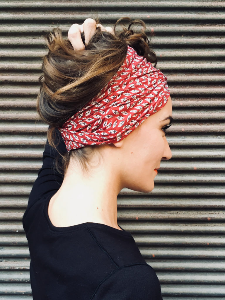 bandeau-a-cheveux-a-scratch-facile-a-mettre-feuilles-bordeaux