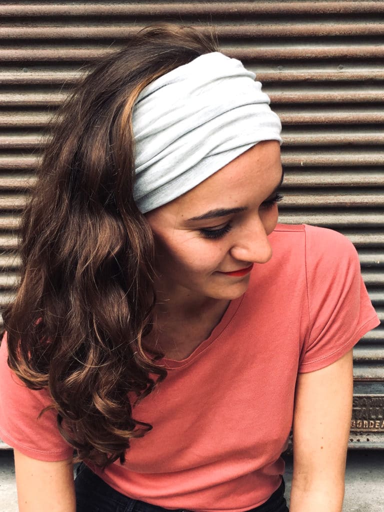 foudre_bandeau_a_cheveux_a_scratch_pelade_alopecie_gris_clair