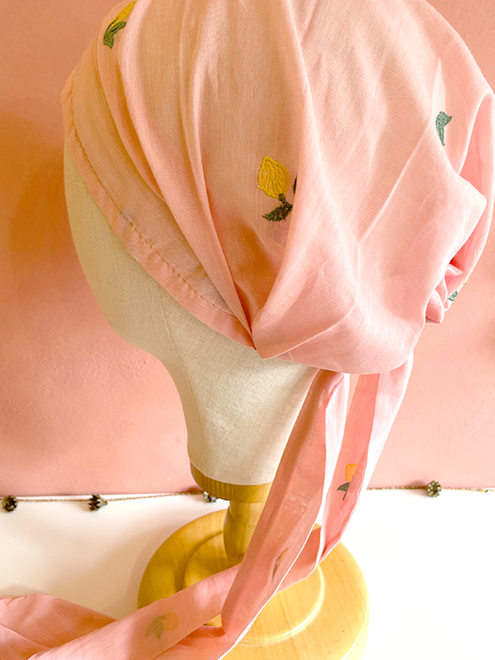 Foulard couvrant extra-léger Citrons rose – Image 4