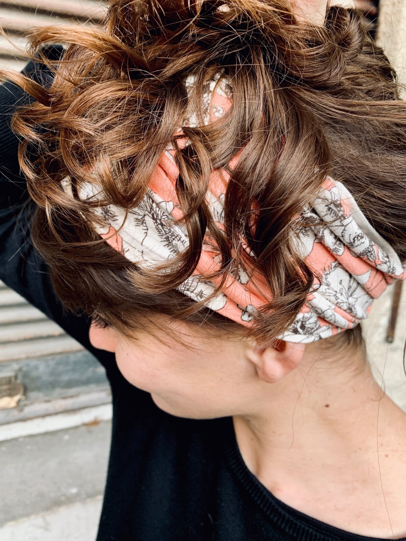 bandeau à cheveux pour alopécie à fleurs pêche