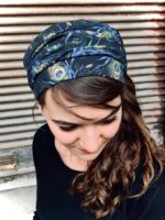 bandeau à cheveux pour alopécie motif plumes de paon