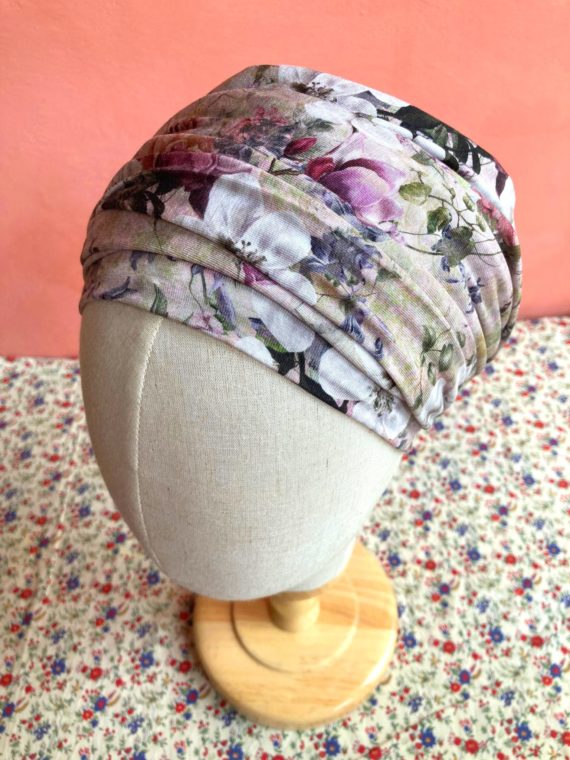 turban-chimiotherapie-fleurs-moore