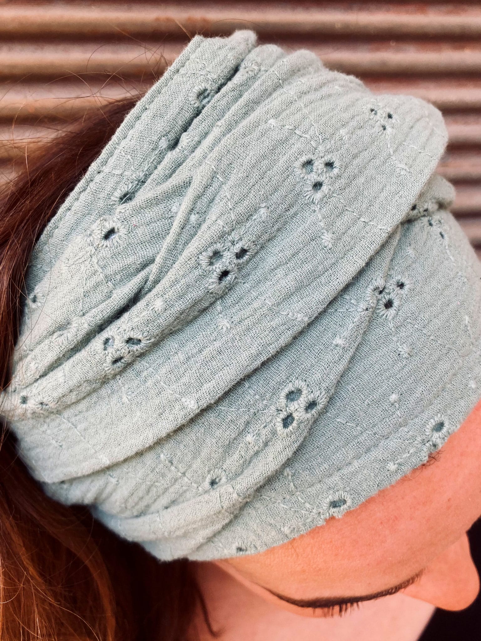 Bandeau à cheveux modulable en coton – Broderie pistache