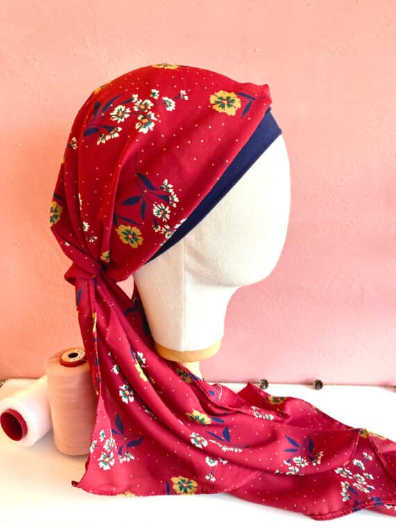 foulard-qui-ne-glisse_pas_fleurs-rouge