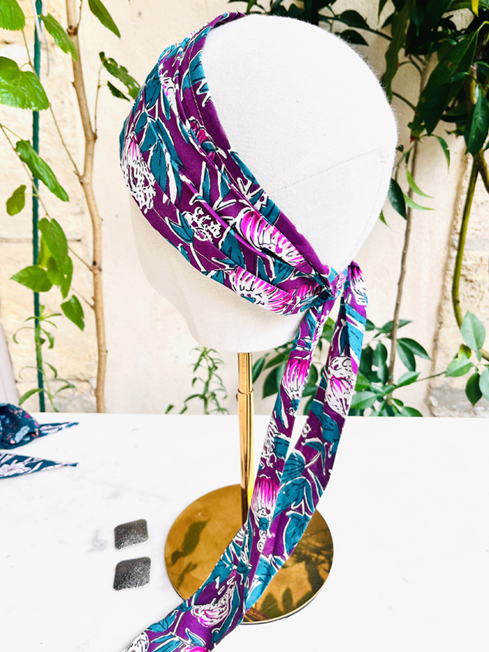 Foulard à cheveux couvrant à fleurs Peonie – Image 2