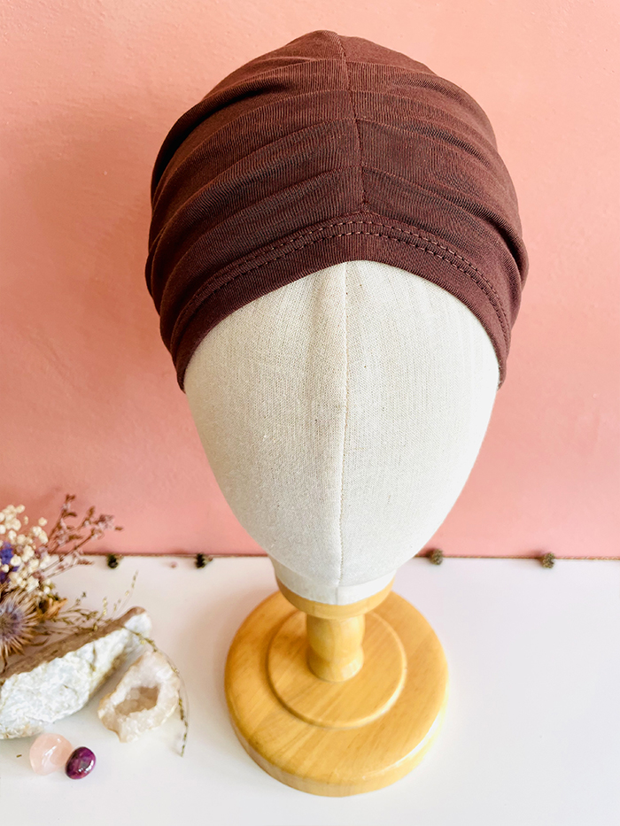 Bonnet chimio en coton bio marron Moka