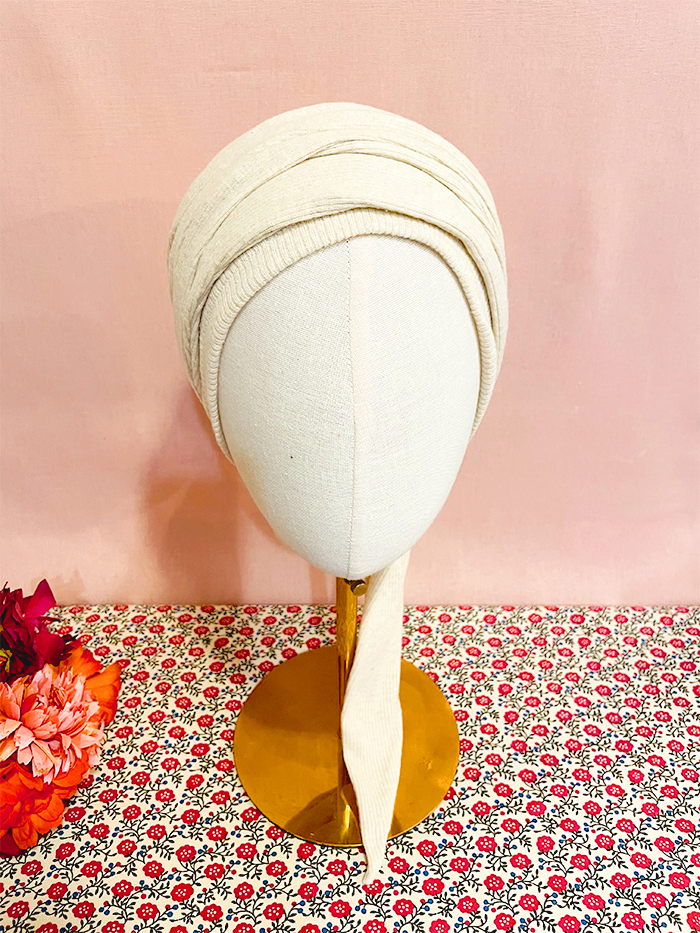 Turban pour chimiothérapie à enrouler en tissu douillet Neige – Image 7