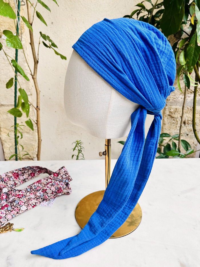 Bandeau à cheveux large en gaze de coton bleu roi – Image 4